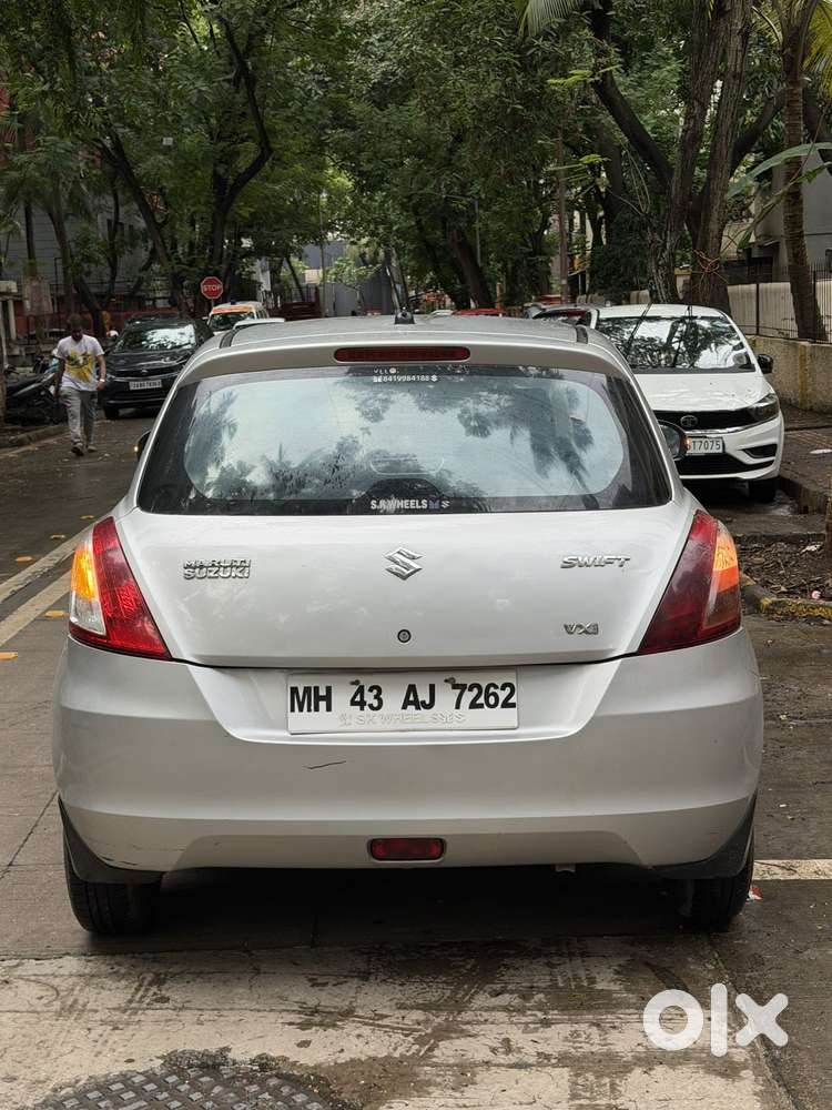 Maruti Suzuki Swift Vxi Abs Bsiv, 2012, Petrol