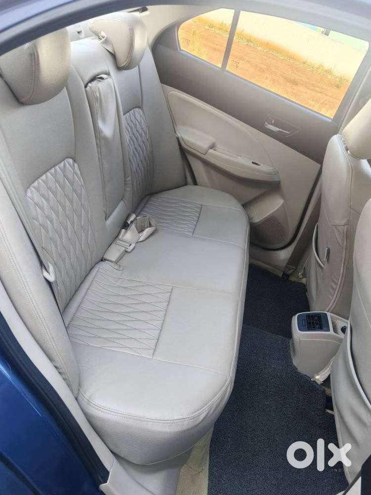 Maruti Suzuki Dzire 1.2 Vxi Amt, 2017, Petrol