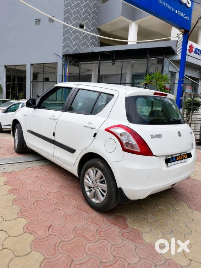 Maruti Suzuki Swift Zxi, 2014, Petrol