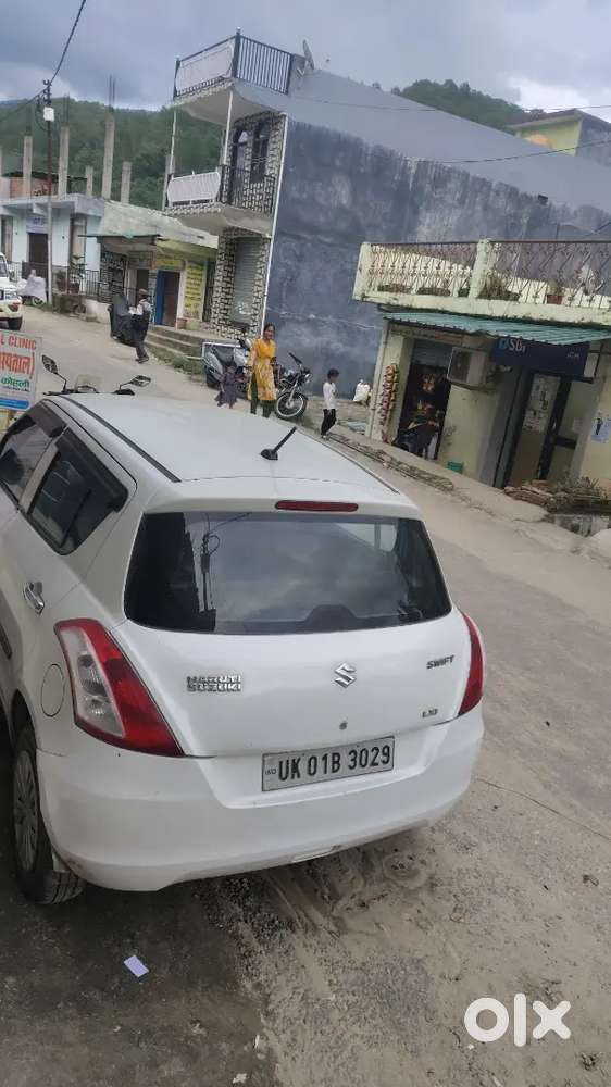 Maruti Suzuki Swift Lxi 2016 Manual Petrol
