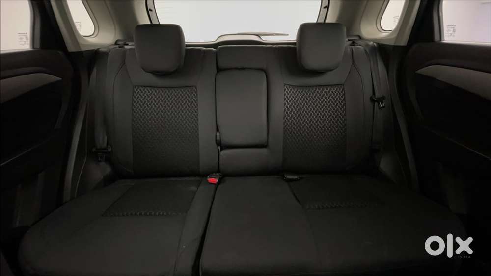 Maruti Suzuki Vitara Brezza Zdi+ Dual Tone Mt, 2016, Diesel