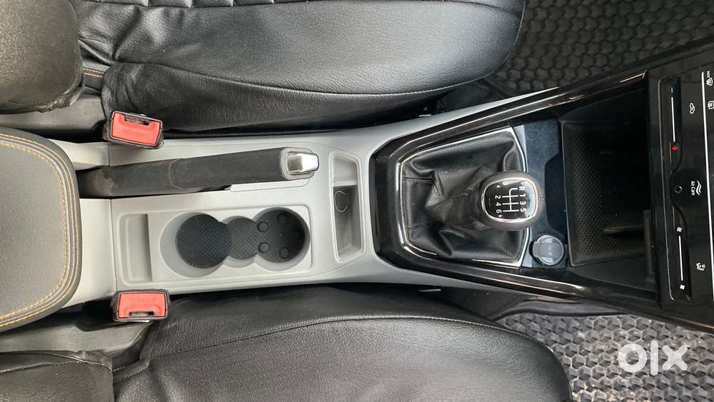 Skoda Kushaq 1.0 Tsi Style, 2021, Petrol