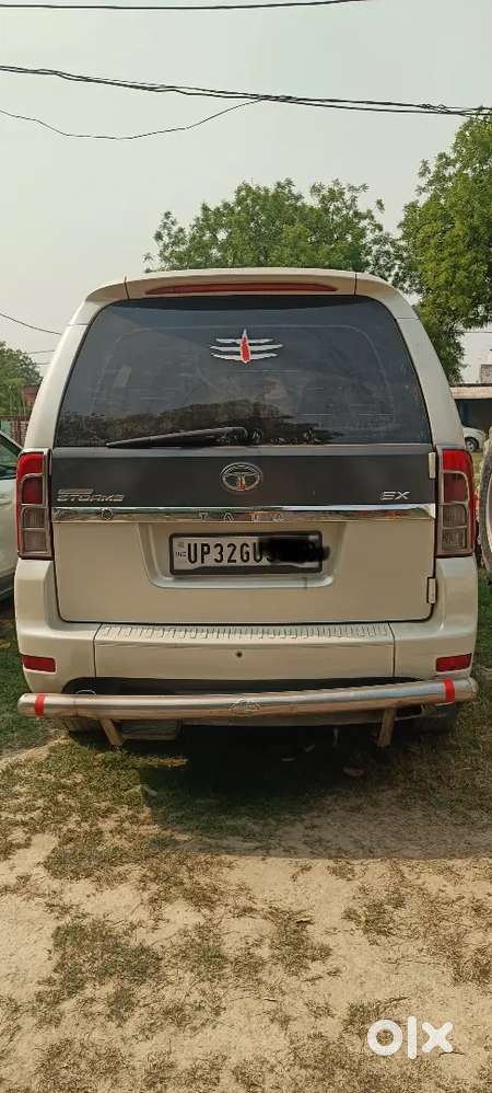 Tata Safari Storme 2016 Diesel 100000 Km Driven