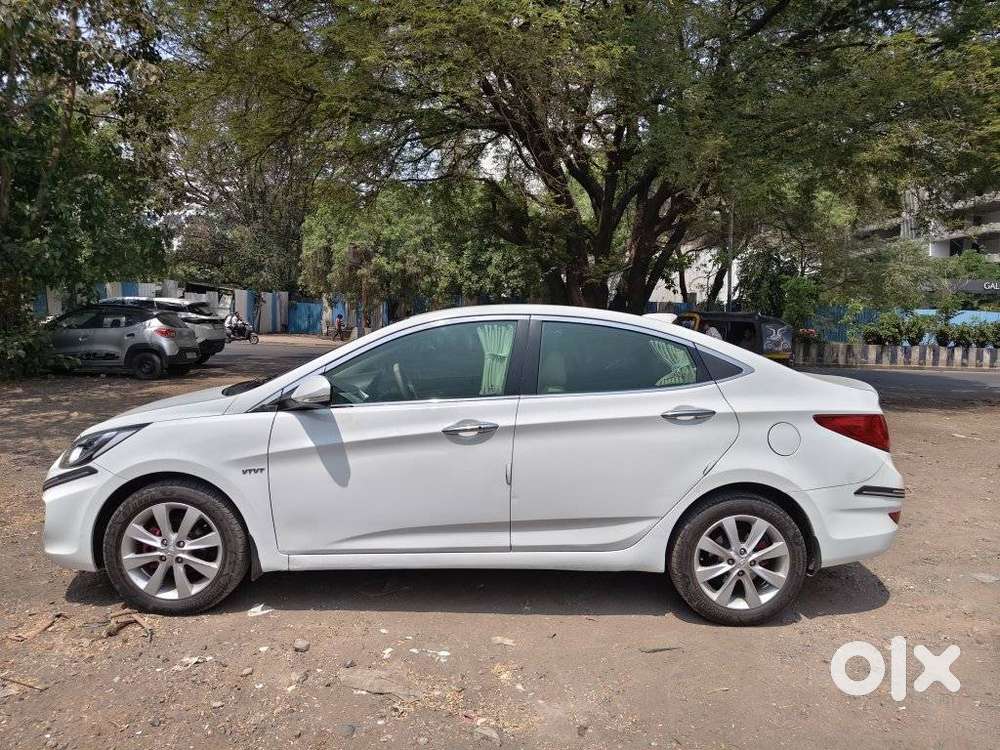 Hyundai Verna 1.5 Sx Vtvt, 2012, Petrol