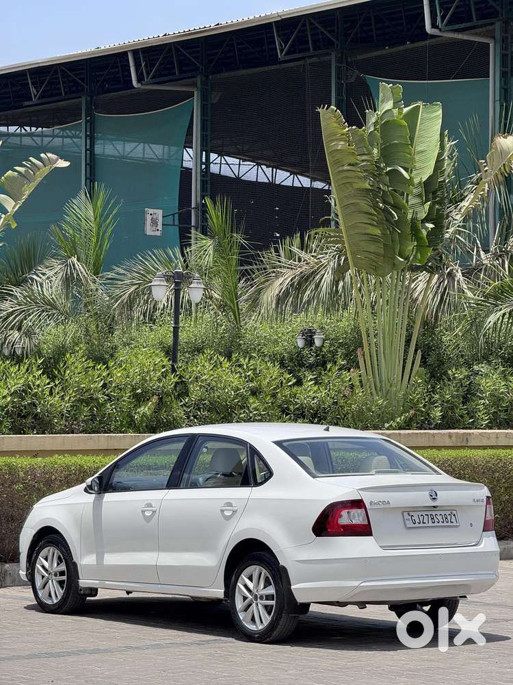 Skoda Rapid [2016-2020] 1.5 Style Plus Tdi At, 2018, Diesel