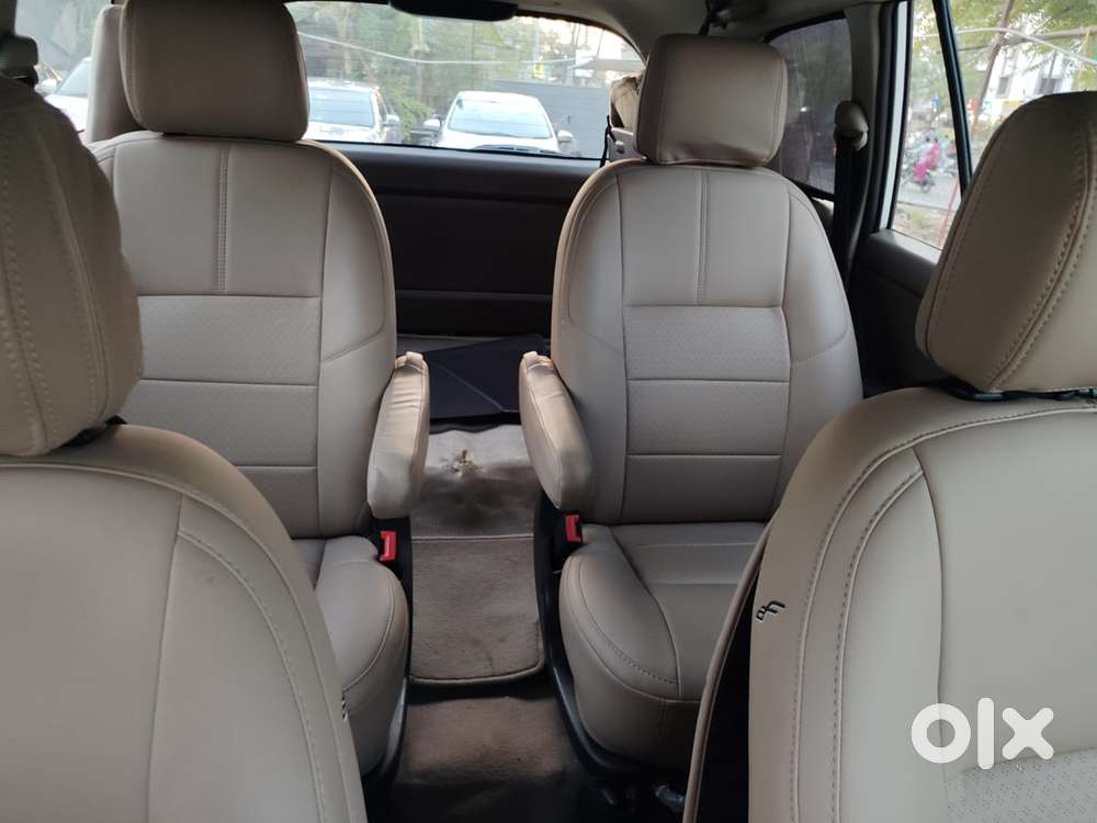 Toyota Innova [2013-2016] 2.5 V Diesel 7 Str, 2015, Diesel