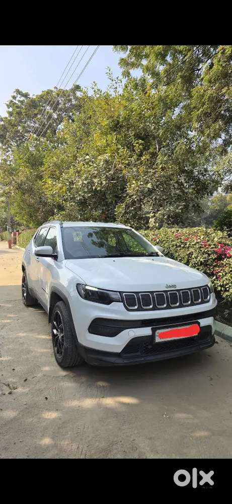 White Jeep Compass Automatic (petrol) 1.4 Turbo