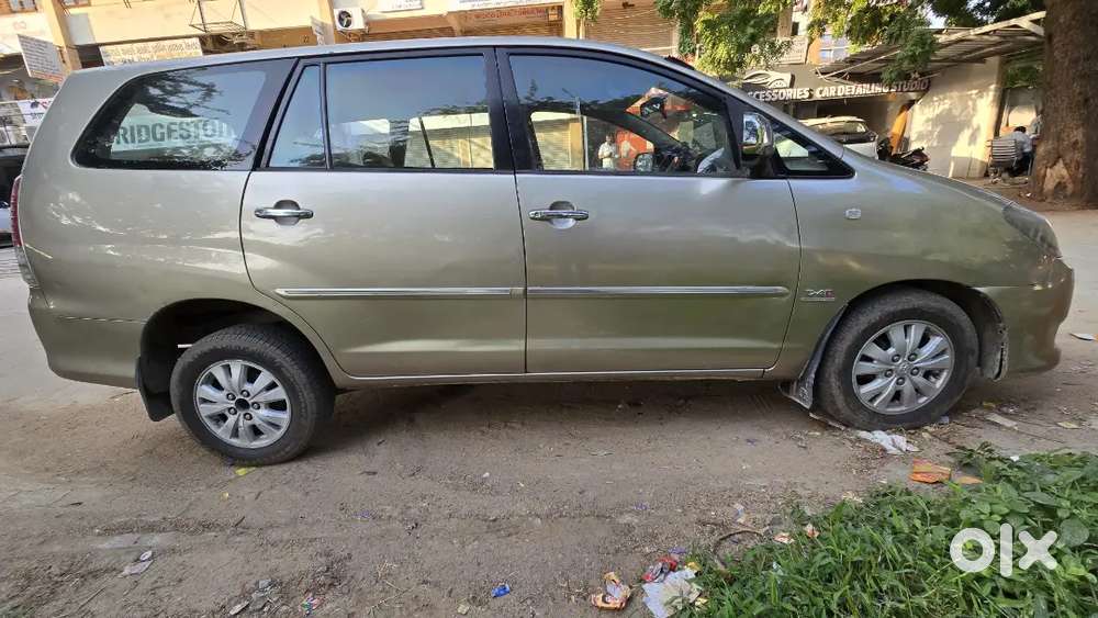 Toyota Innova 2.5 Diesel 2010