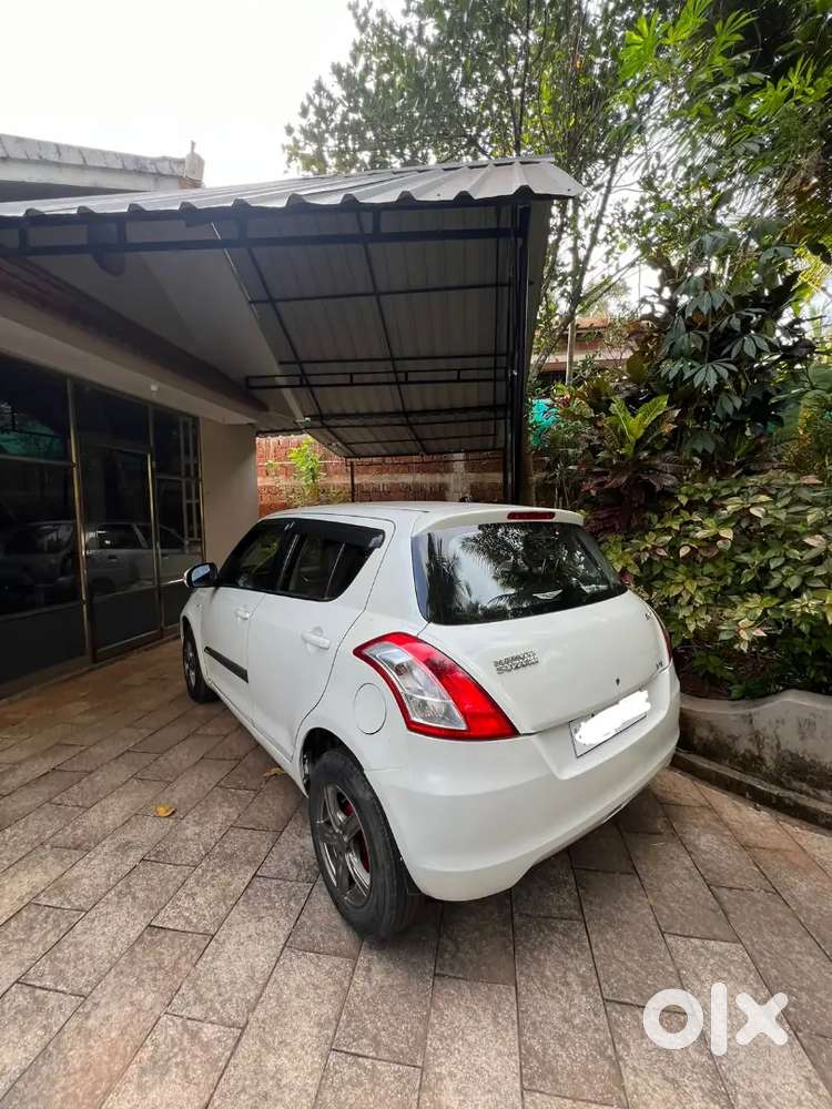 Swift Maruti Suzuki 2012