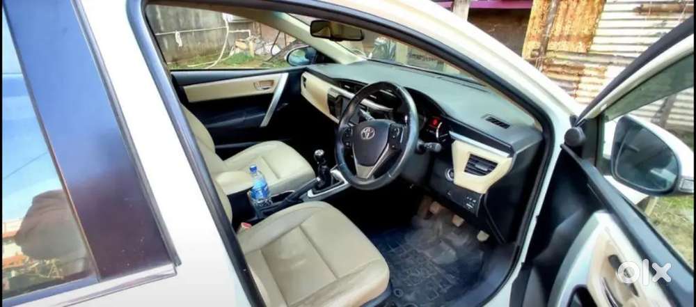Toyota Corolla Altis 2014 Petrol