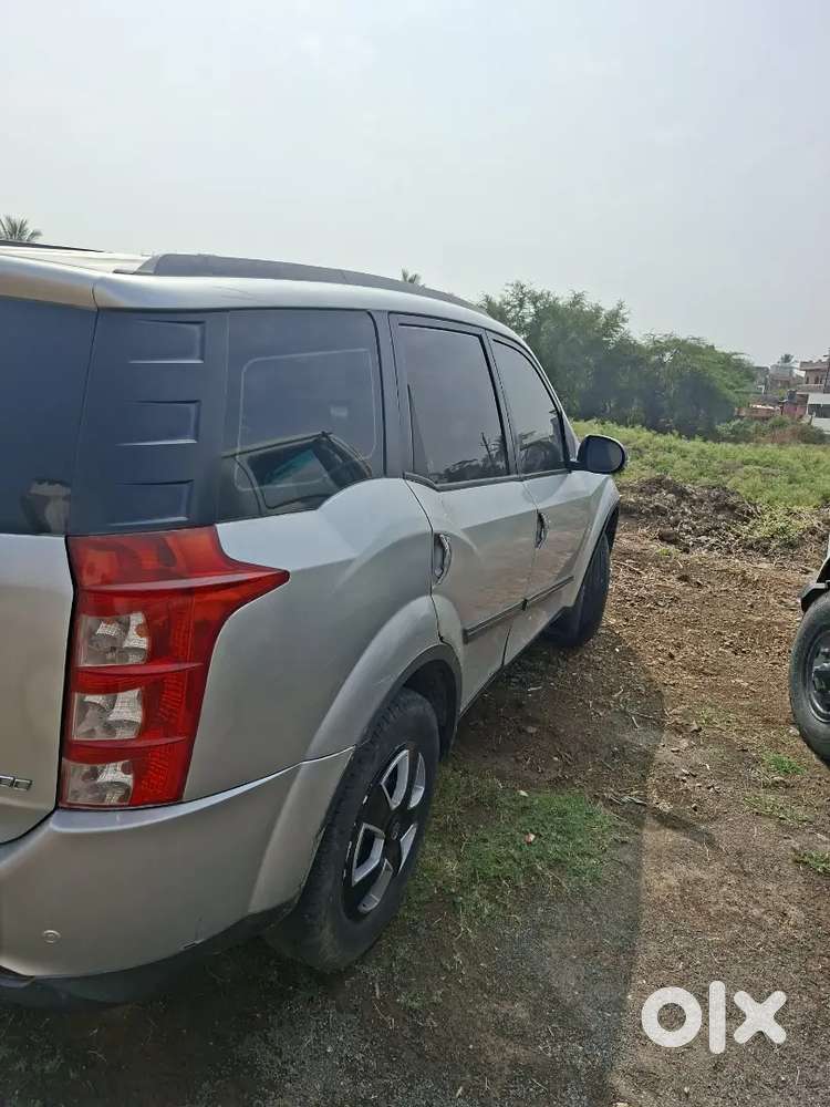 Mahindra Xuv500 2011