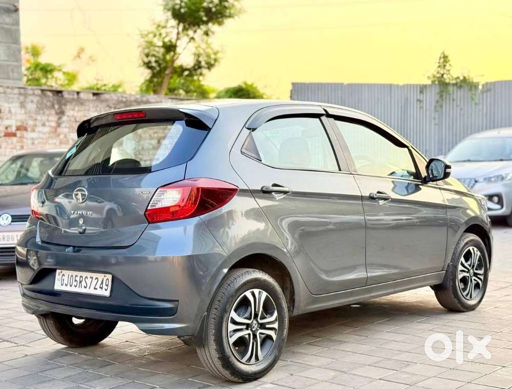 Tata Tiago Xt Icng, 2022, Petrol