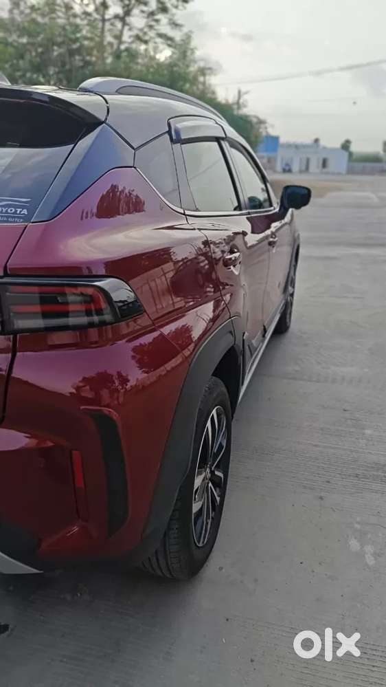 Toyota Urban Cruiser Taisor V 1.0 Petrol At Dual Tone, 2024, Petrol