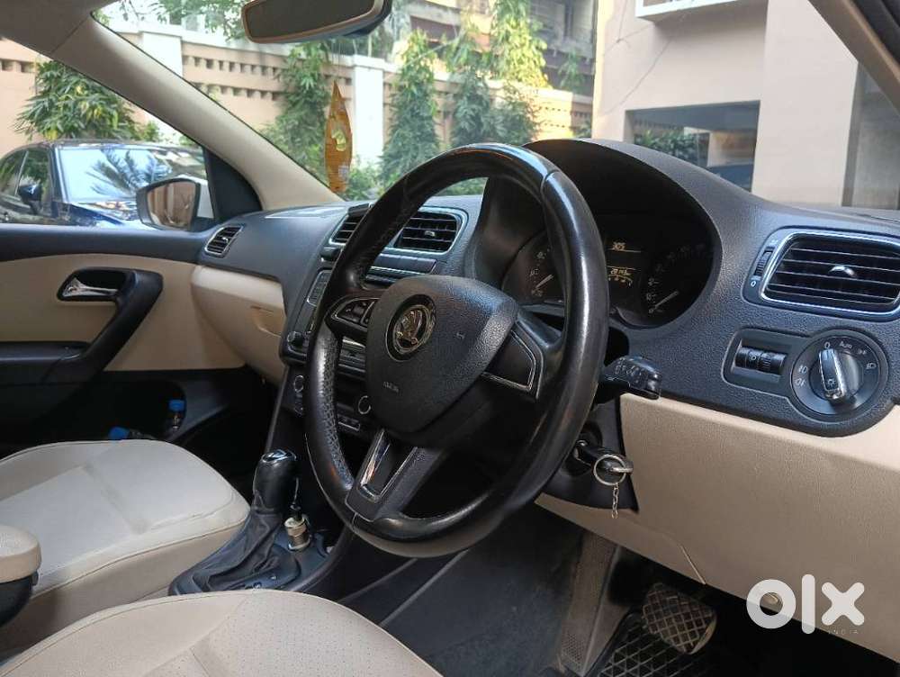 Skoda Rapid 1.6 Mpi At Style, 2019, Petrol