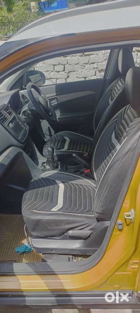 Maruti Suzuki Vitara Brezza Zdi Plus Dual Tone, 2017, Diesel