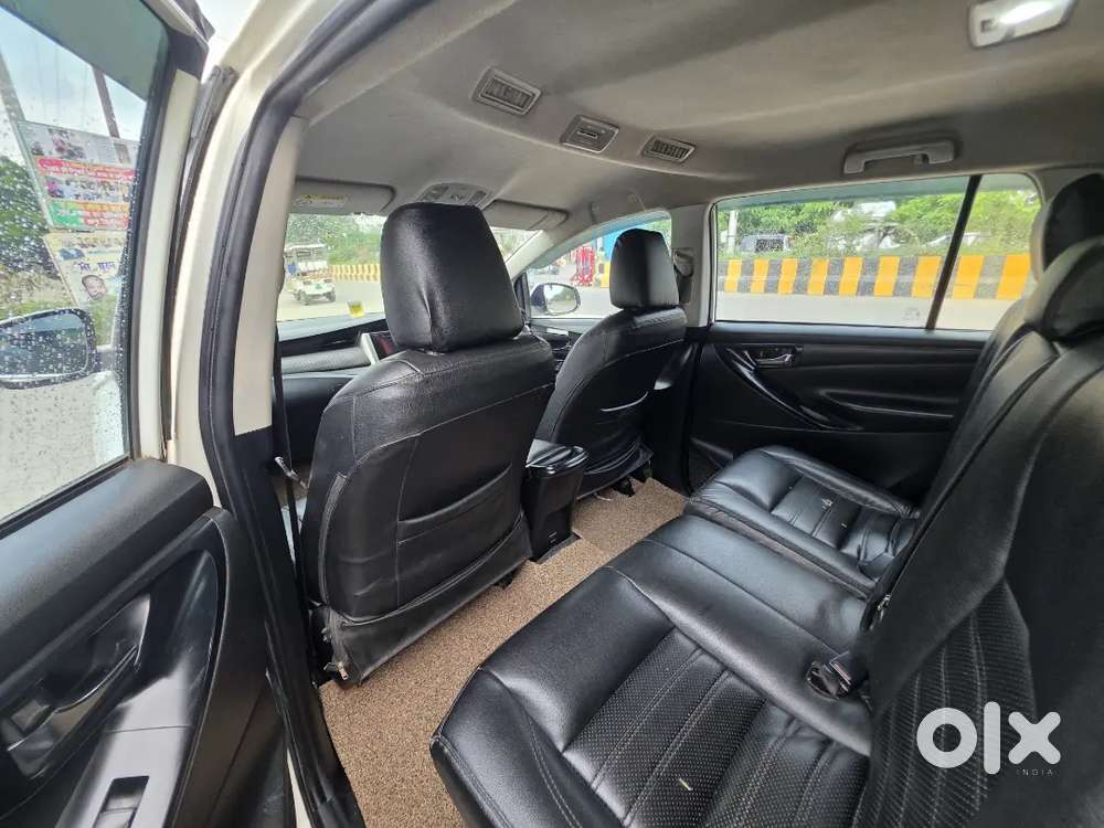 Toyota Innova Crysta 2020 Diesel 120000 Km Driven