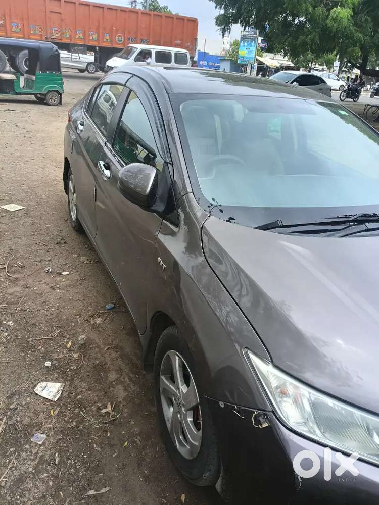 Honda City V At 2016 Sunroof