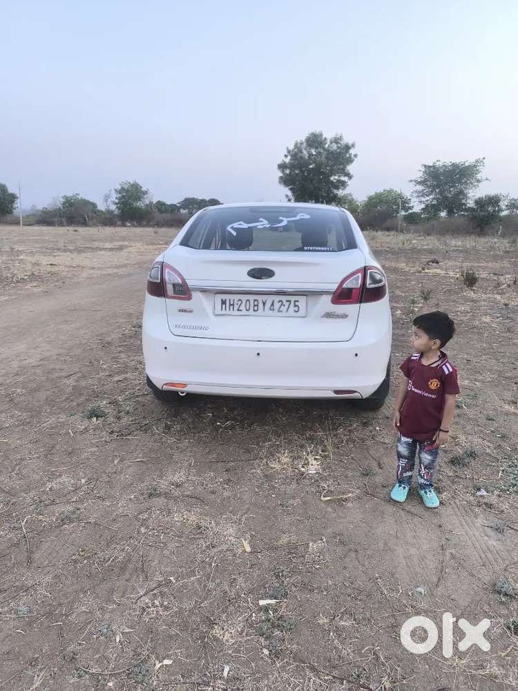 2017 Maruti Suzuki Brezza Zdi I10 2016 Fiesta 2011