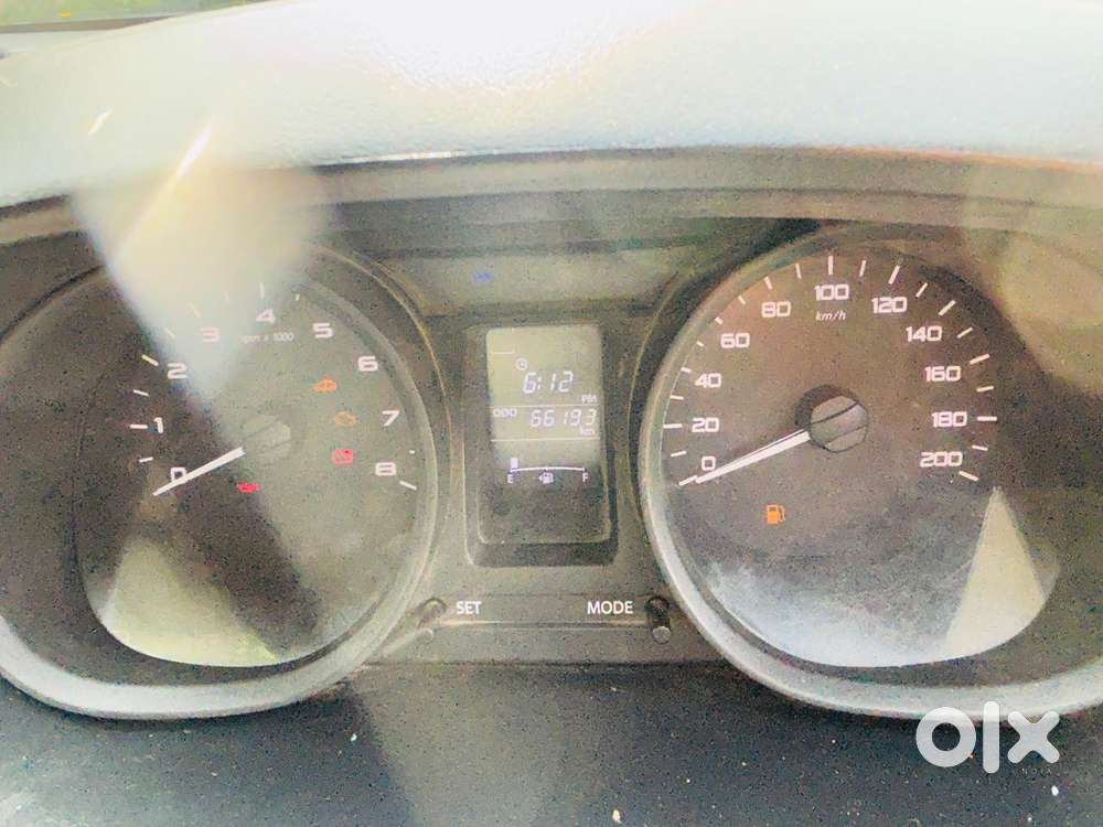 Tata Tiago 1.2 Revotron Xm, 2018, Petrol