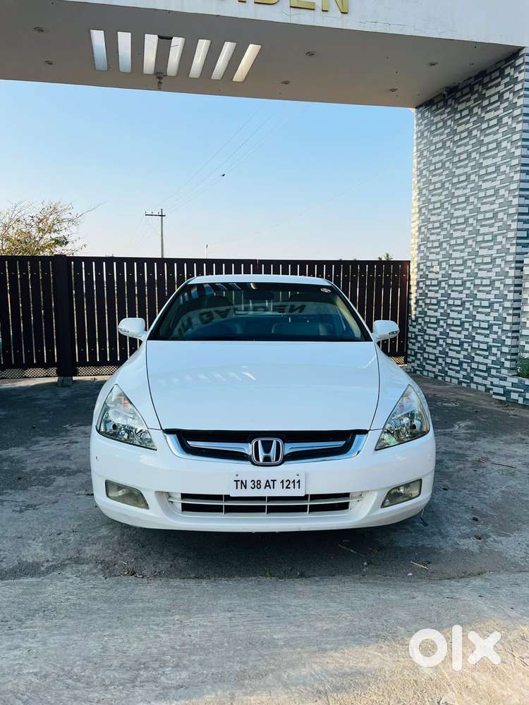 Honda Accord 2.4 Manual, 2008, Petrol