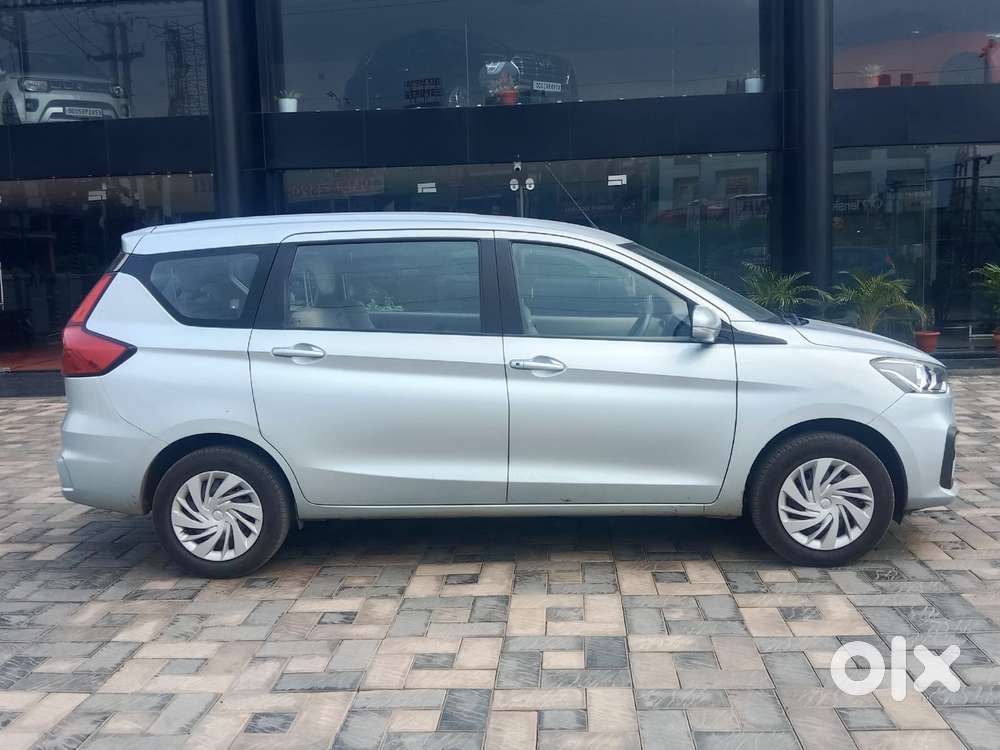Maruti Suzuki Ertiga Vxi At Petrol, 2024, Petrol