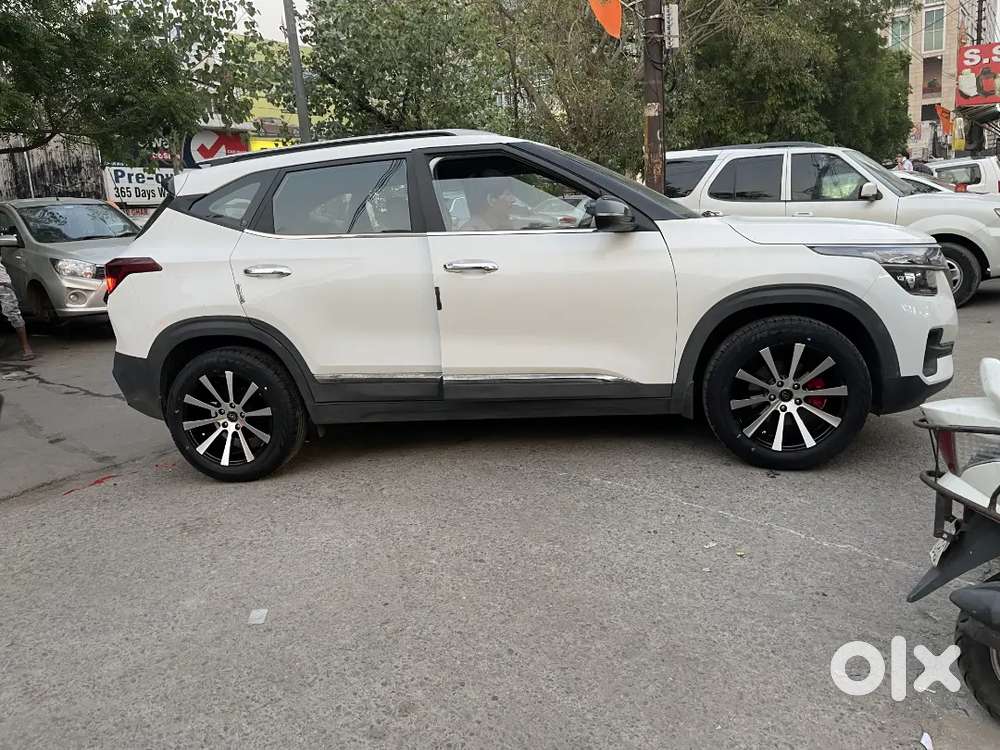 Kia Seltos 2021 Petrol 28300 Km Driven(4949)