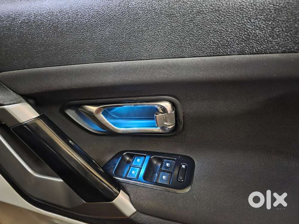 Tata Safari 2.0 Kryotec Xt Plus Dark Edition, 2022, Diesel