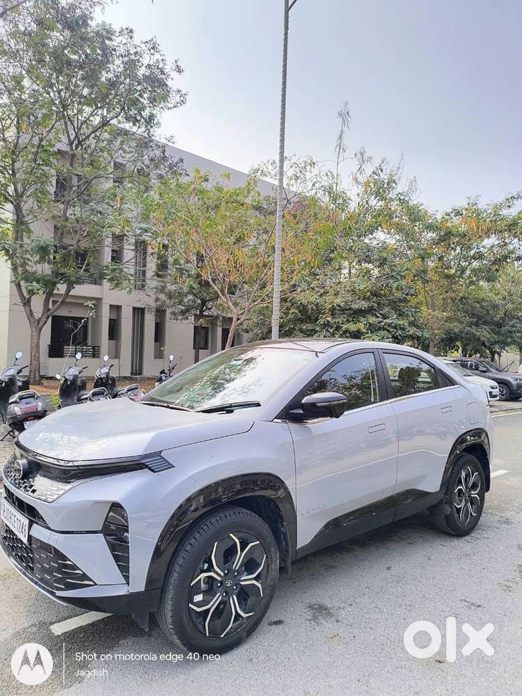 Tata Curvv Creative Plus S Petrol Manual