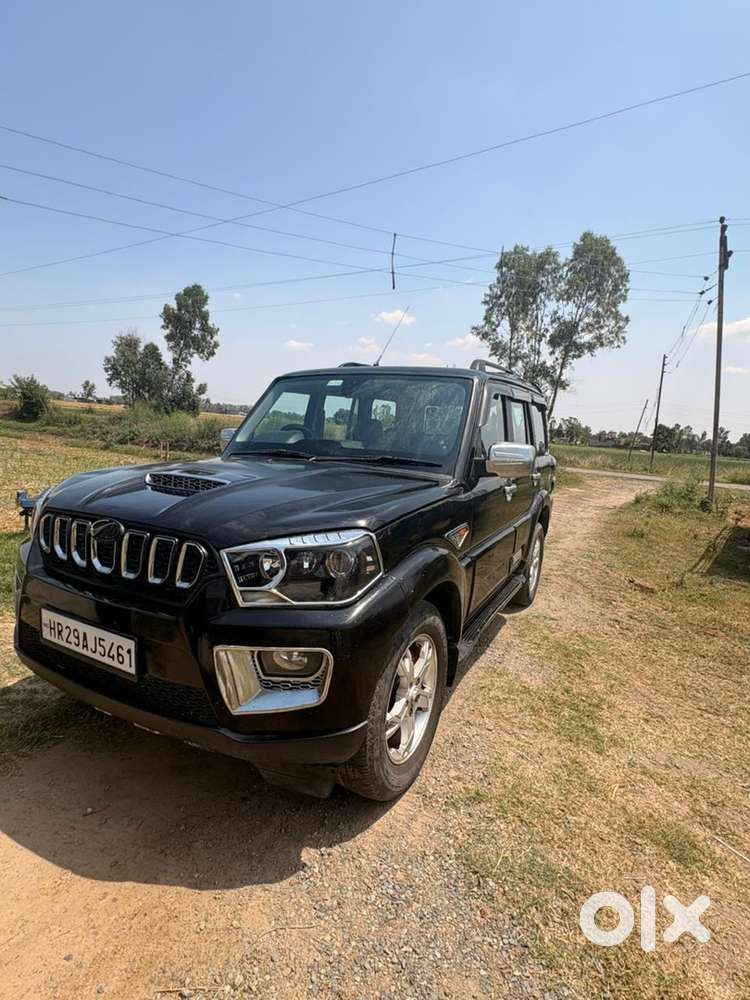 Mahindra Scorpio Classic 2015 Diesel Well Maintained