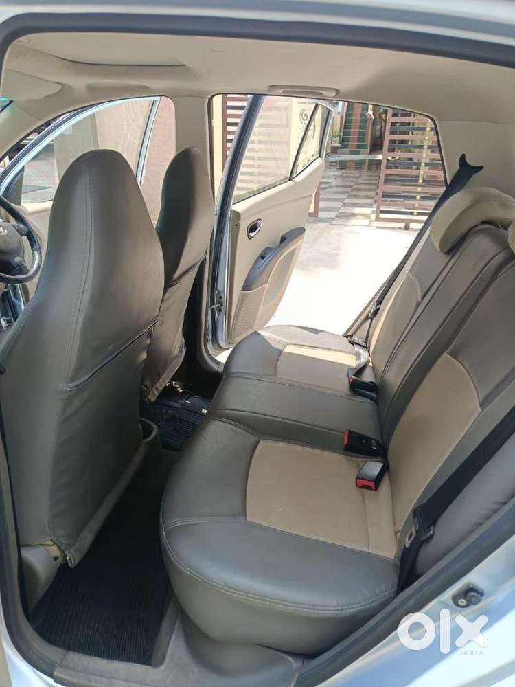 Hyundai I10 Amt Petrol 43500 Km Driven