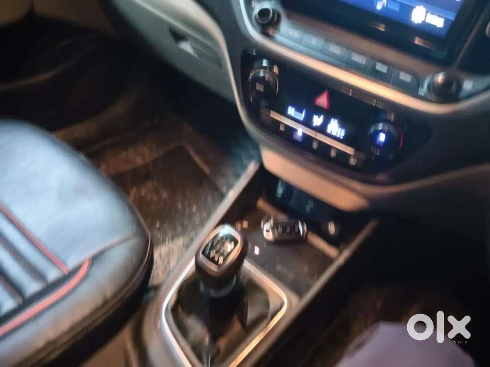 Hyundai Verna Sx 2023 Car