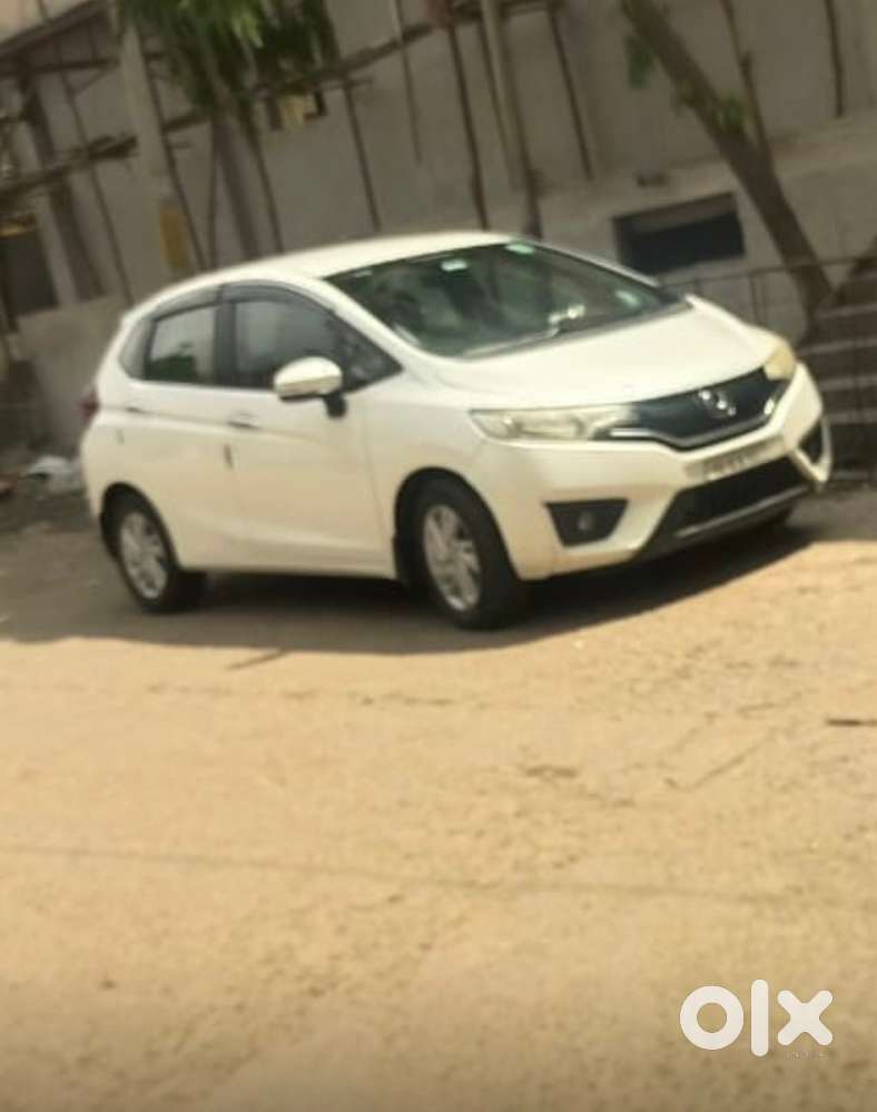 Honda Jazz Diesel Manual 2015 Km Driven