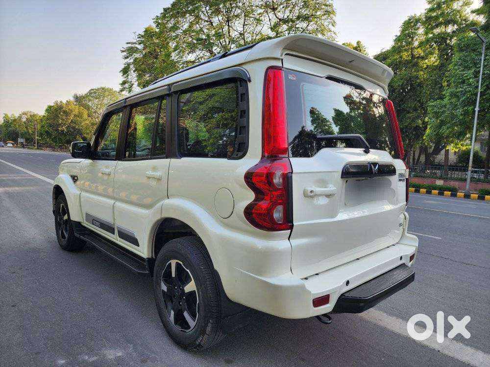 Mahindra Scorpio Classic 2.2 S 11 Mt 7 Str, 2022, Diesel