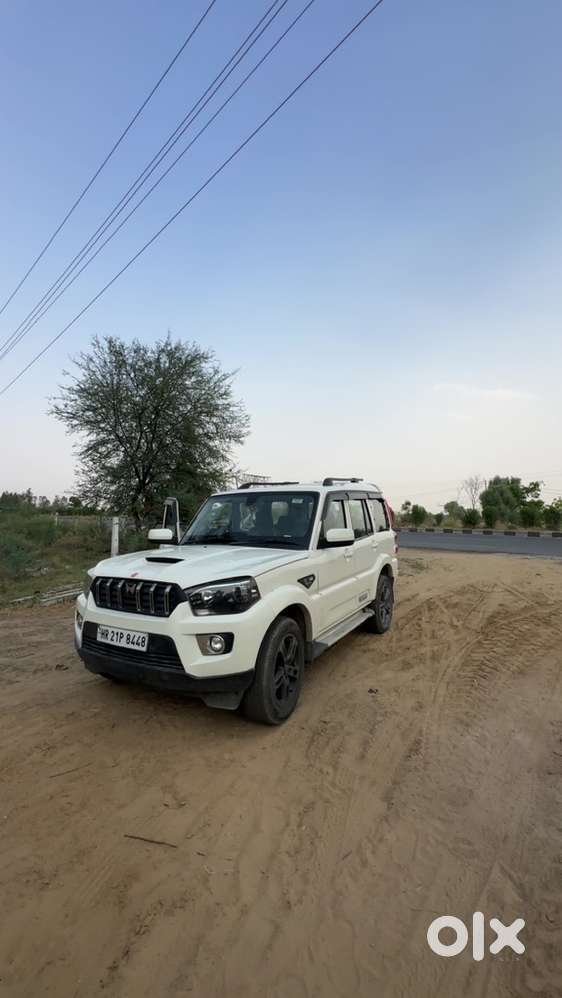 Mahindra Scorpio Diesel 2021 Manual