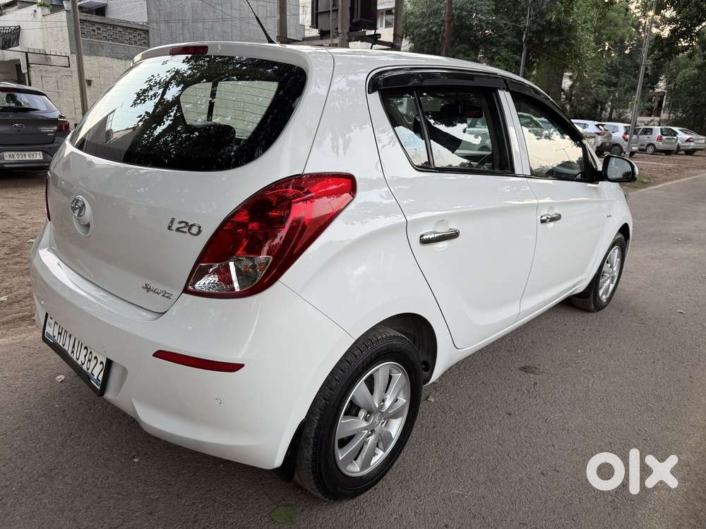 Hyundai I20 Sportz 1.2 Bs-iv, 2013, Petrol