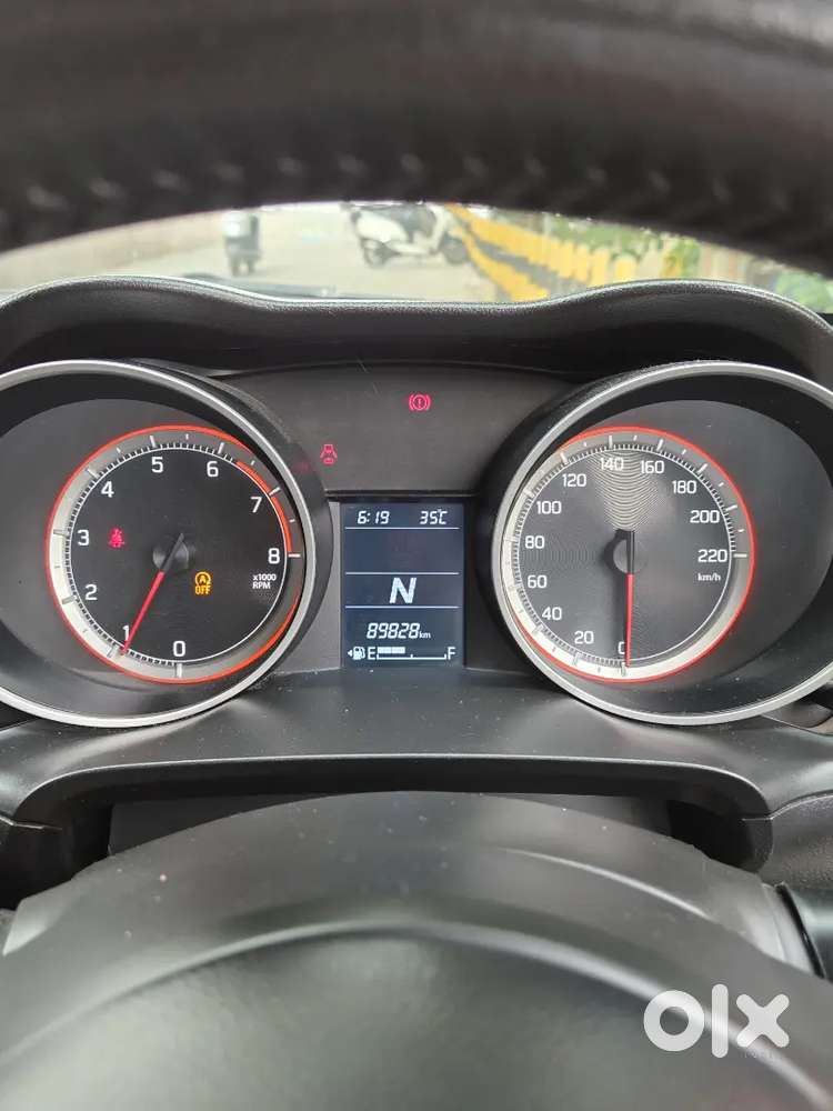 Maruti Suzuki Swift 2021 Amt Petrol+cng
