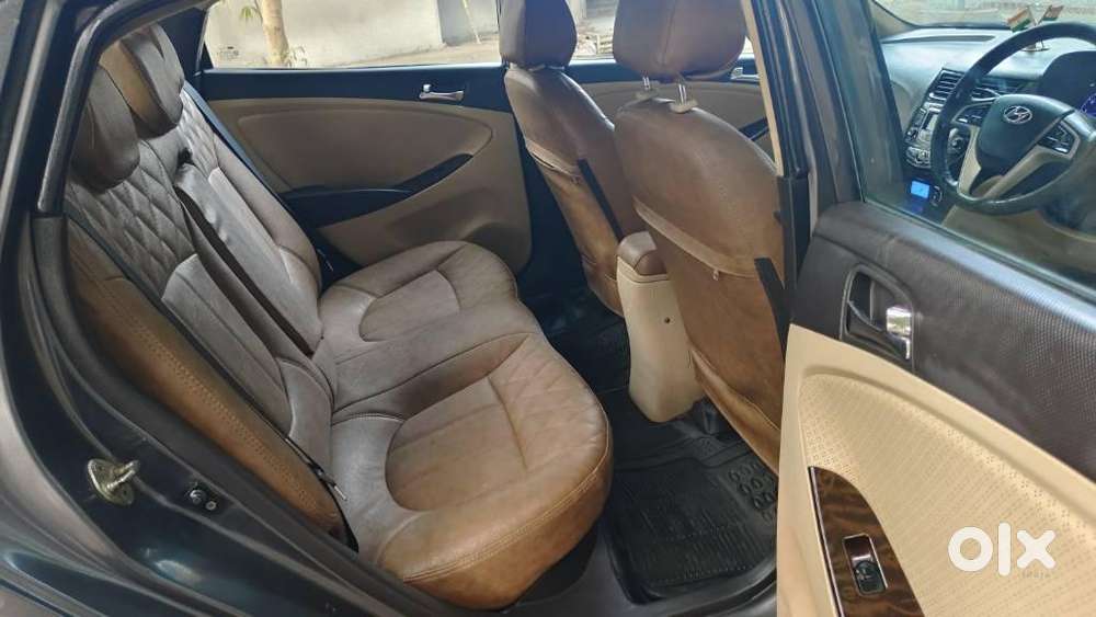 Hyundai Verna Fluidic 1.6 Vtvt Sx Automatic, 2011, Petrol