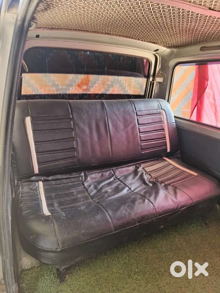 Maruti Suzuki Omni 2010