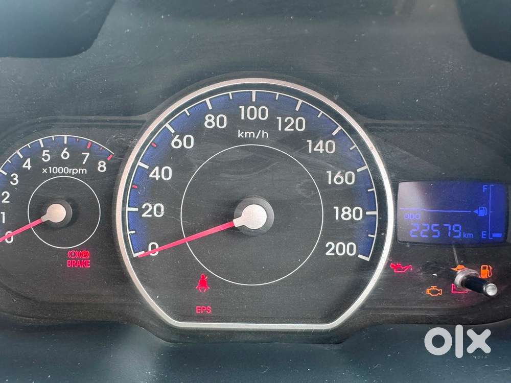 Hyundai I10 Sportz 2012 Model