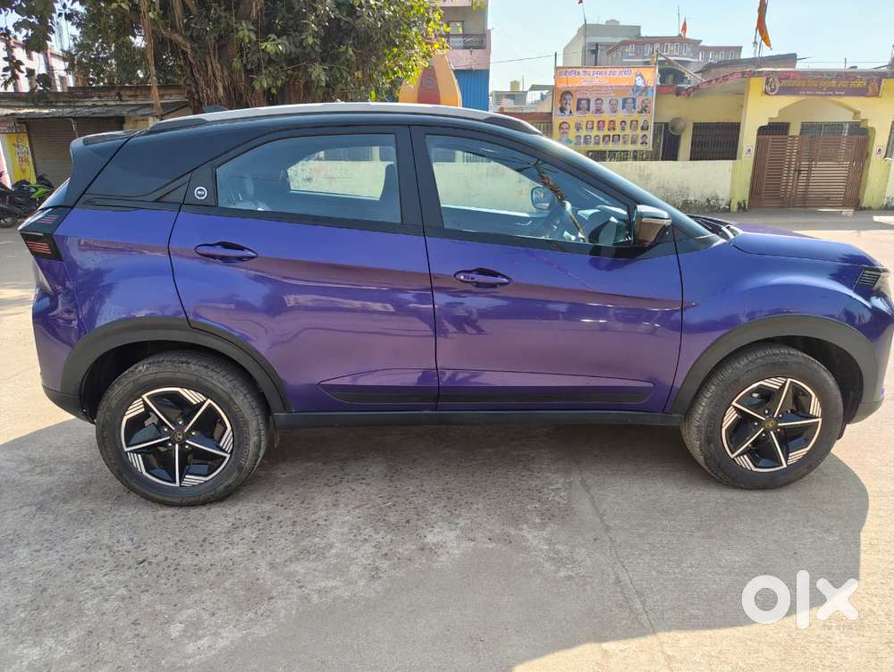 Tata Nexon Fearless Plus S 1.2 Revotron Petrol 6mt Dt, 2023, Petrol