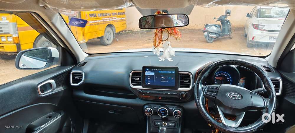 Hyundai Venue S Plus Mt 1.2 Kappa, 2022, Petrol