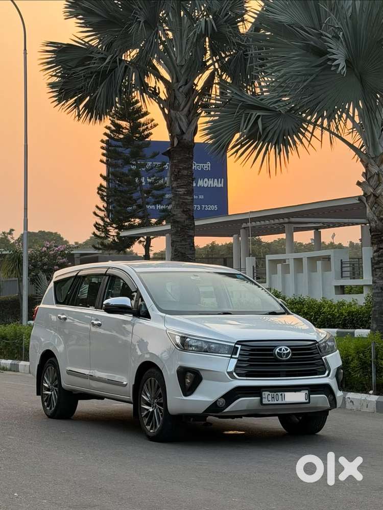 Toyota Innova Crysta 2.4 Gx Limited Edition 7 Str, 2020, Diesel