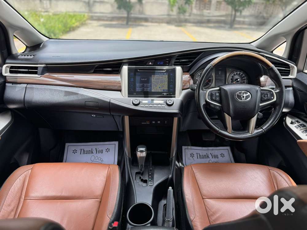 Toyota Innova Crysta 2.8z Automatic, 2016, Diesel
