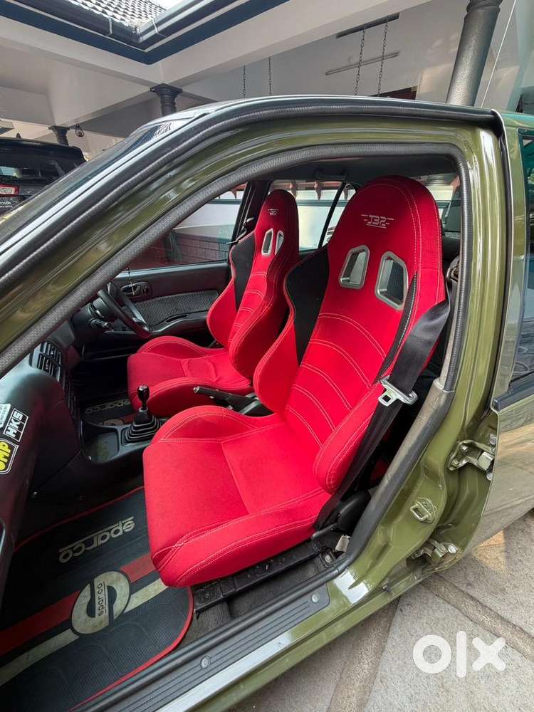 Maruti Suzuki Esteem 2002 Petrol Well Maintained