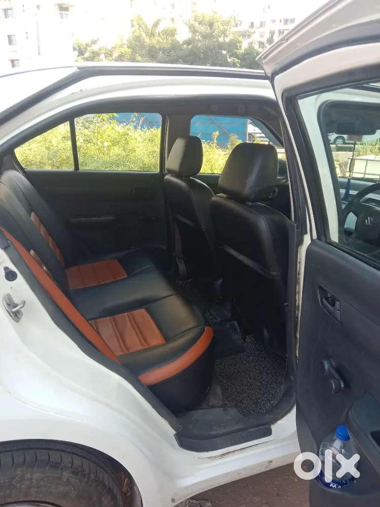 Maruti Suzuki Dzire 2015 Diesel 80000 Km Driven
