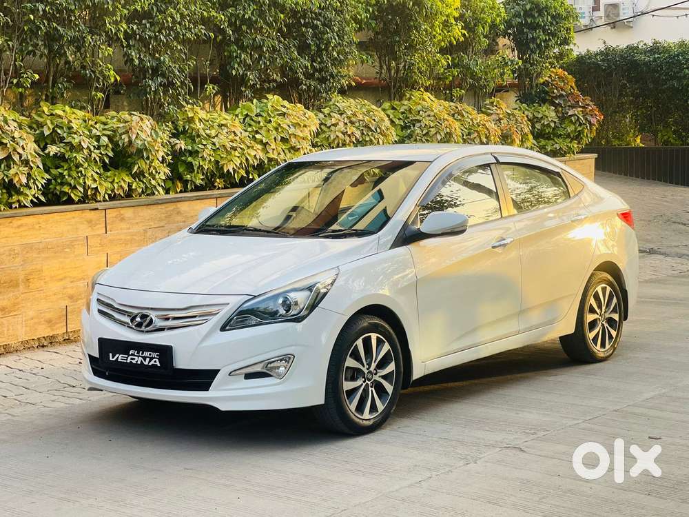 Hyundai Verna 1.6 Sx (o) Vtvt, 2015, Petrol
