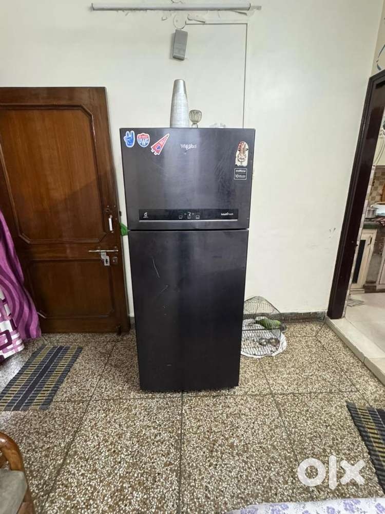 Whirlpool double door fridge Fridges 1785448176