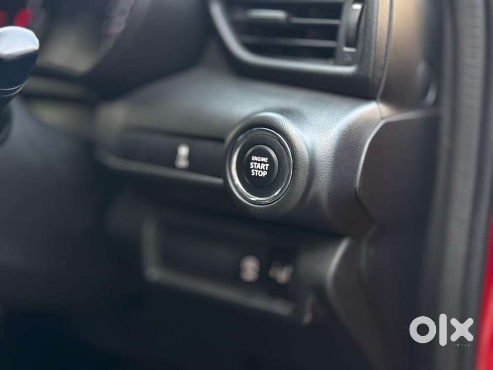 Maruti Suzuki Swift Zxi Plus Dual Tone, 2024, Petrol