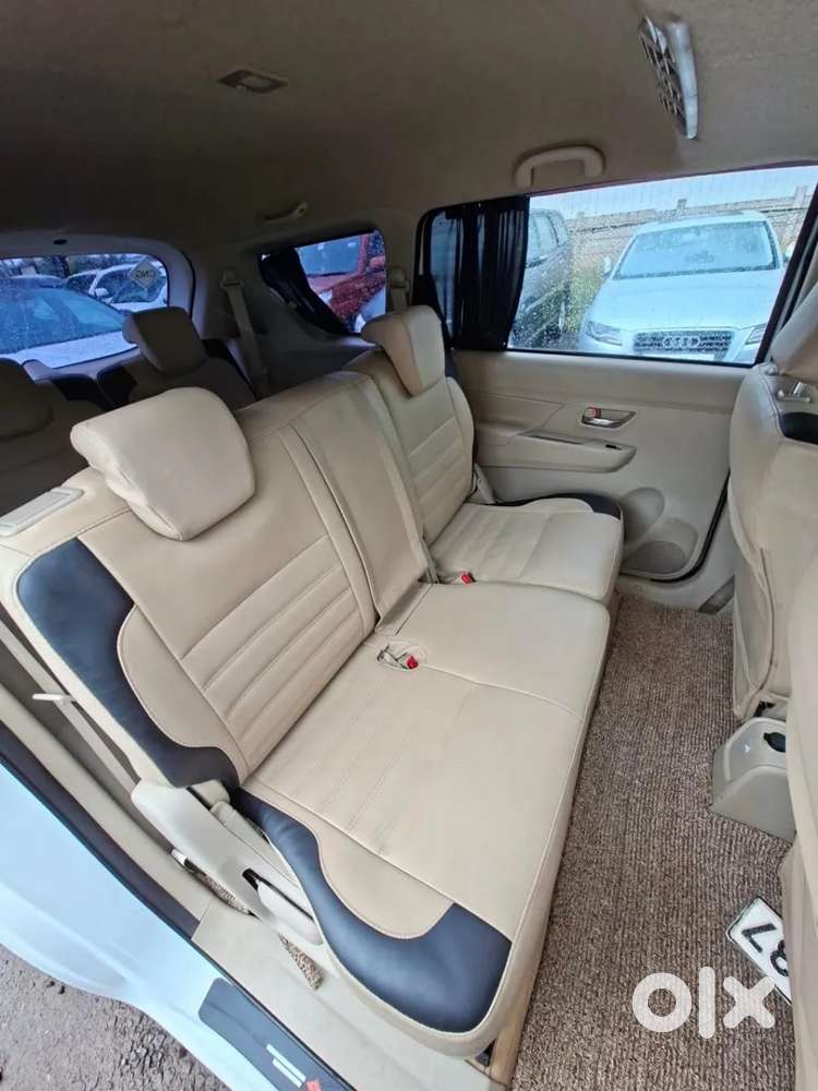 Maruti Suzuki Ertiga 1.5 Vxi, 2022, Petrol