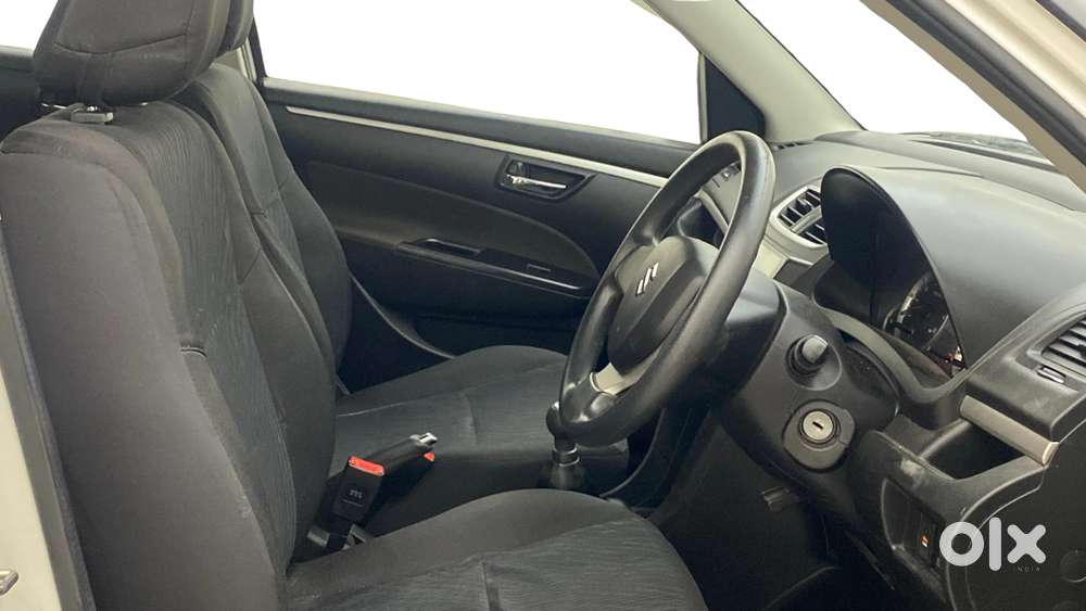 Maruti Suzuki Swift Vxi, 2016, Petrol